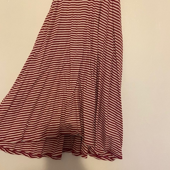 2/$15 Hollister magenta racer back tank top - Picture 2 of 6